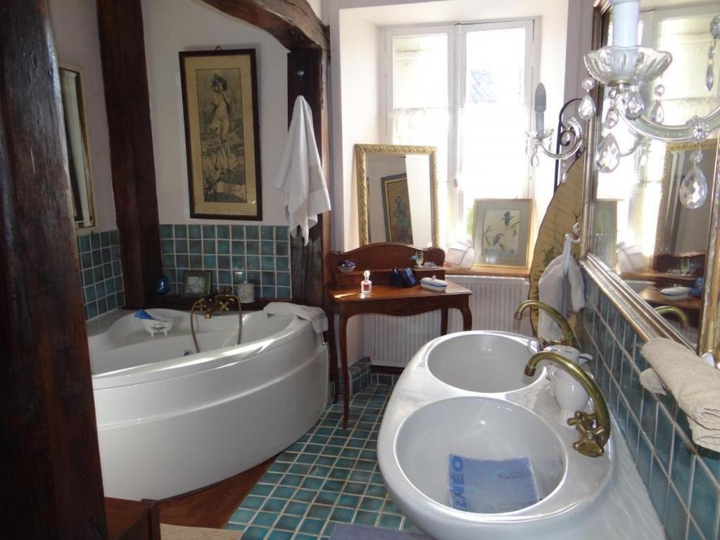 솔리냑 Domaine De La Dame De Lauriere B&B 객실 사진